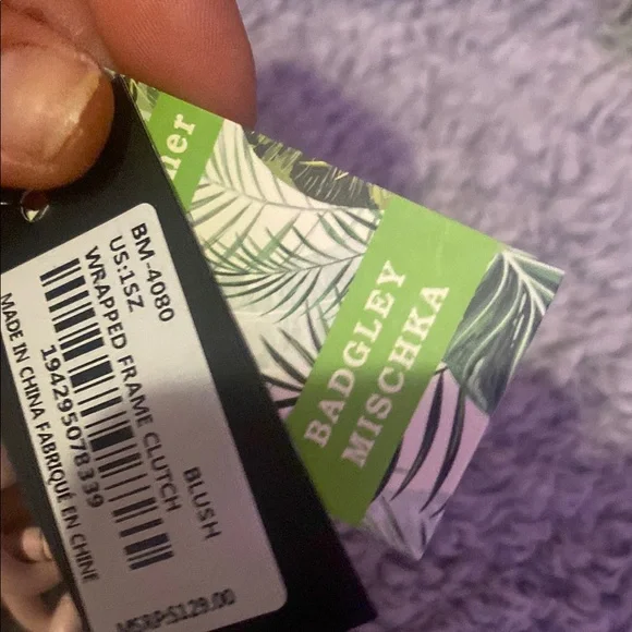 NWT Badgley michka Elegant Pink Chain Shoulder Bag - Picture 3 of 4